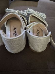 Sparkly Bow Sandals for Girls