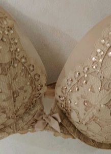 Sparkling Lace Push-Up Bra