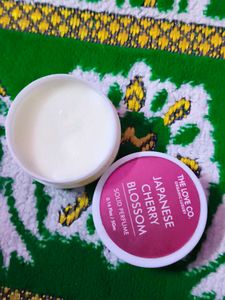 Million Colors Kiss Proof Lipstick compact Foundat