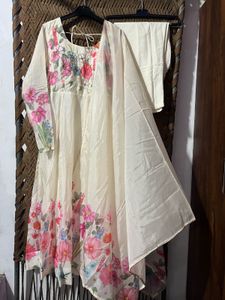 Elegant Floral Print Anarkali with Dupatta And Pa