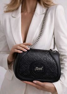 Chic Black Shoulder Bag