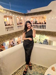 Elegant Black One-Shoulder Dress
