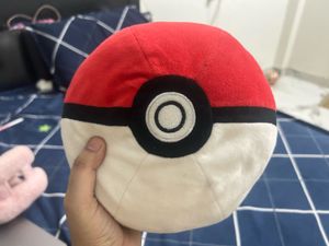 Pokeball big size from Pokemon