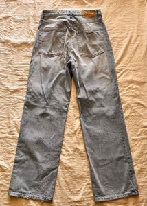 Distressed Wide Leg Jeans