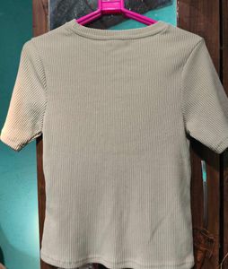 Mint color top