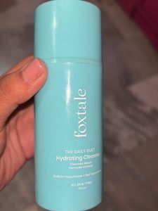 Foxtale Hydrating Cleanser