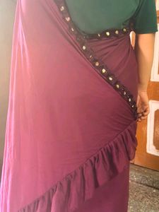 Purple 💜 Ruffle Saree ( New + Blouse Piece )
