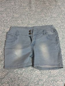 Light Wash High Waist Denim Shorts