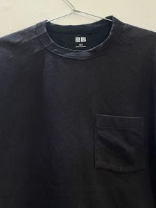 Uniqlo Classic Black Pocket T-Shirt