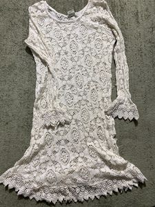 New Net Dress In Very Good Condition