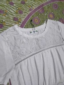 Chic White Lace Detail Top