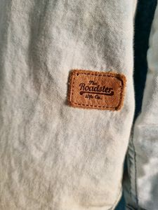 Roadster Men Blue Faded Pure Cotton Casual Denim Shirt || 'L' Size