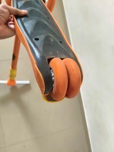Kiwi Cool Smart Kick Scooter