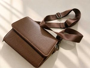 Stylish Brown Leather Crossbody Bag