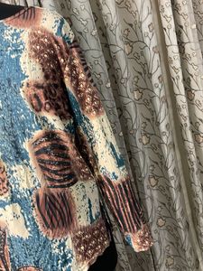 Abstract Print Long Sleeve Top