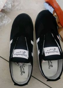 (unused) Onitsuka Tiger Black Casual Shoes (copy)