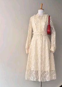 Elegant Cream Lace Midi Dress