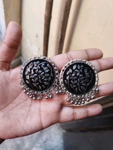 Elegant Black & Silver Floral Earrings