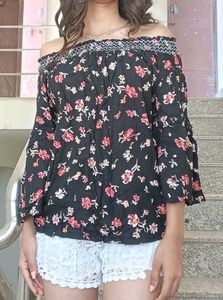 Off-Shoulder Floral Print Top