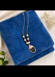 Combo of Quilted Velvet Handbag and pretty necklac