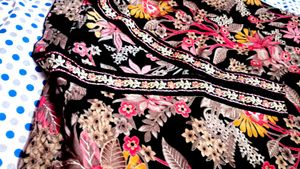 Elegant Floral Print Kurta Set
