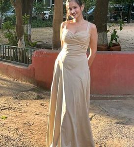Elegant Cream Party Gown corset back