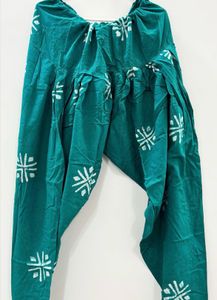 Green Batik Printed Kurta Set