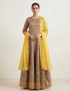 Elegant Indian Lehenga Choli with Dupatta