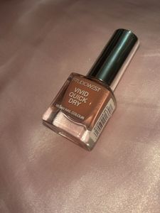 StudioWest Vivid Quick Dry Nail Colour