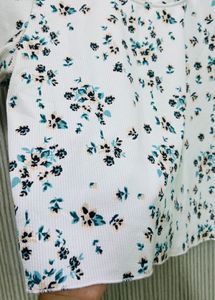 Floral Print Knit Top