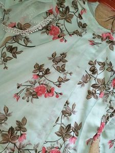 Beautiful Floral Print top  with long sleeves
