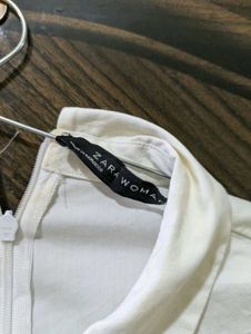 Classic White Collared Long Sleeve Top
