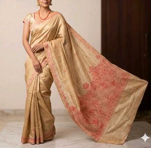 🇮🇳Freedom Sale🇮🇳Elegant Beige Saree
