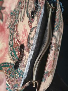 Stylish Paisley Print Clutch Bag