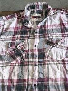 Men's Plaid Button-Down Shirt