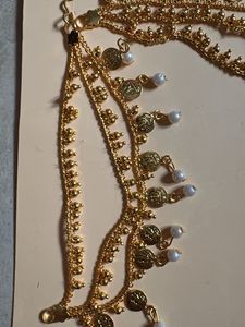 Elegant Gold-Tone ear chain maati with Pearls