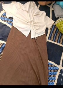 LIMITED OFfFER Chic Two-Tone Midi Dress with Slit