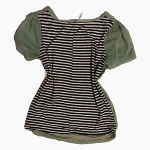 Unique Graphic Print T-Shirt