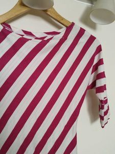 Chic Striped Asymmetrical Top