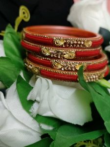 Exquisite Gold &amp; Crystal Bangle Set