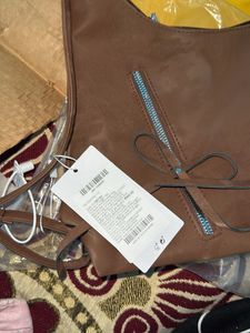 Savana’s Brown Shoulder Bag