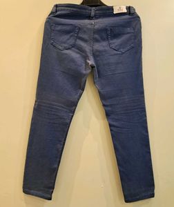 Women's blue Denim Jeans