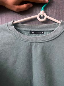 Zara Green Cropped Sweatshirt