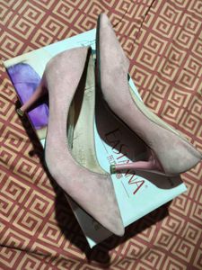 Pink Pointed-Toe Heels