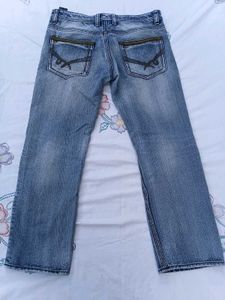 Men's Light Wash Denim Jeans