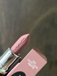 Prada Monochrome Lipstick B15 Uniform