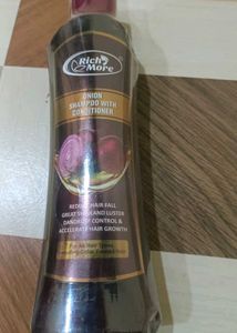 Rich More Onion Shampoo with Conditioner