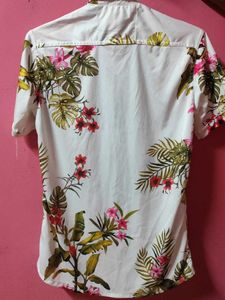 Men's Floral Print Short Sleeve Shirt