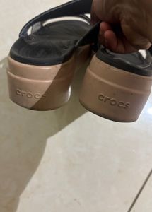 CROCS Black Heels