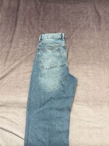 Light Wash H&amp;M baggy Jeans